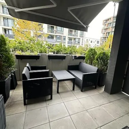 Appartement Ahoj Park, Terrace Studio, Private Parking Bratislava