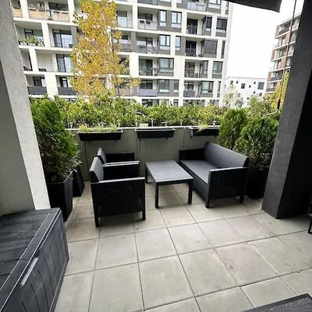 Ahoj Park, Terrace Studio, Private Parking * Bratislava